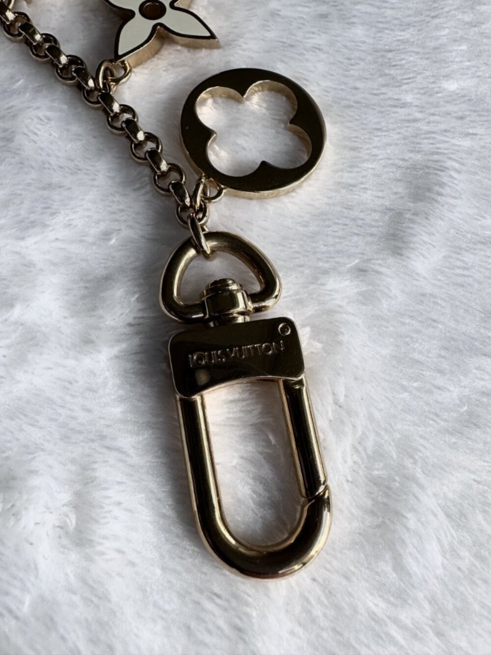 Louis Vuitton Bag Charm - Picture 5 of 7